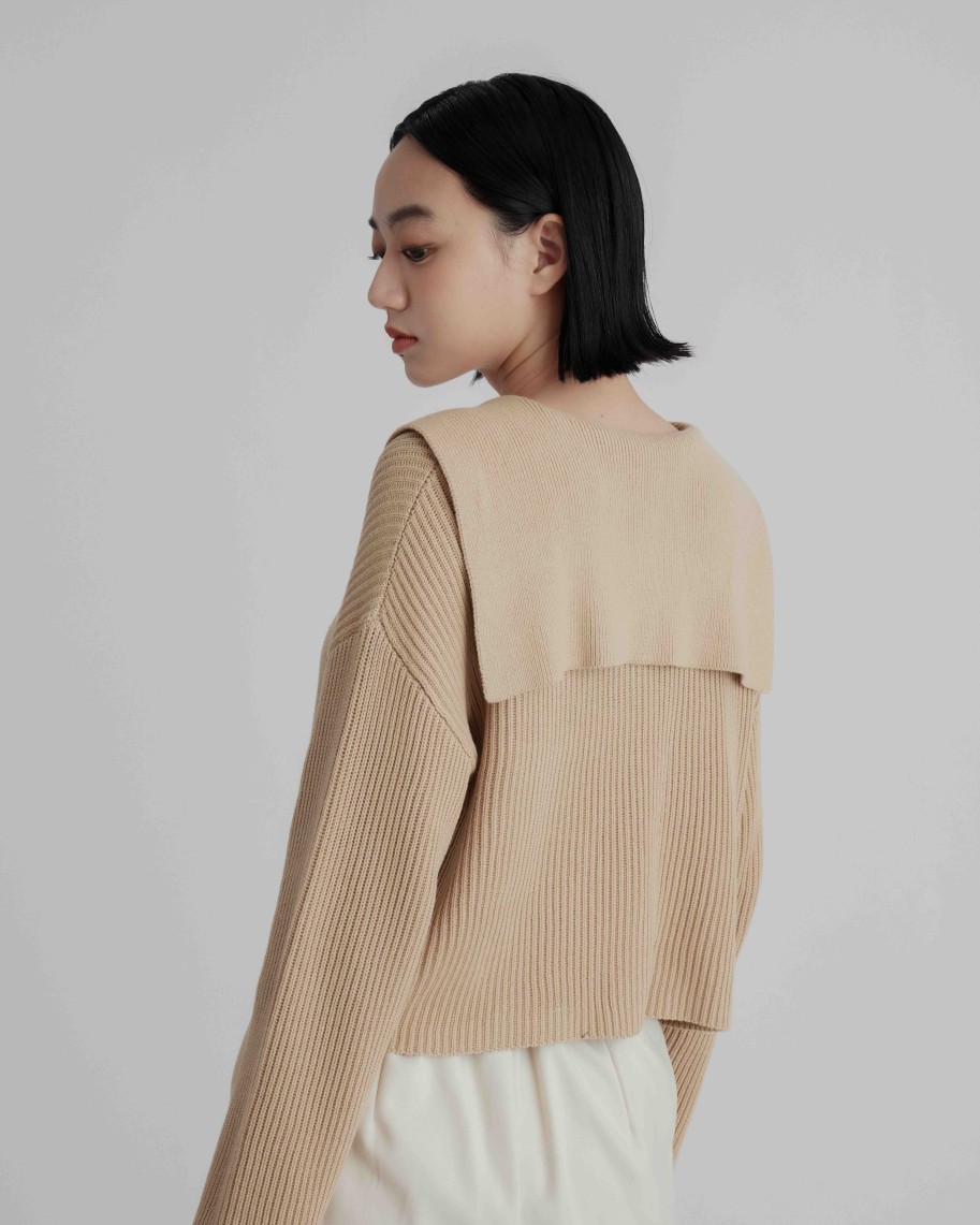 Knitwears INTIQUE | Dolly Collar Knit Top