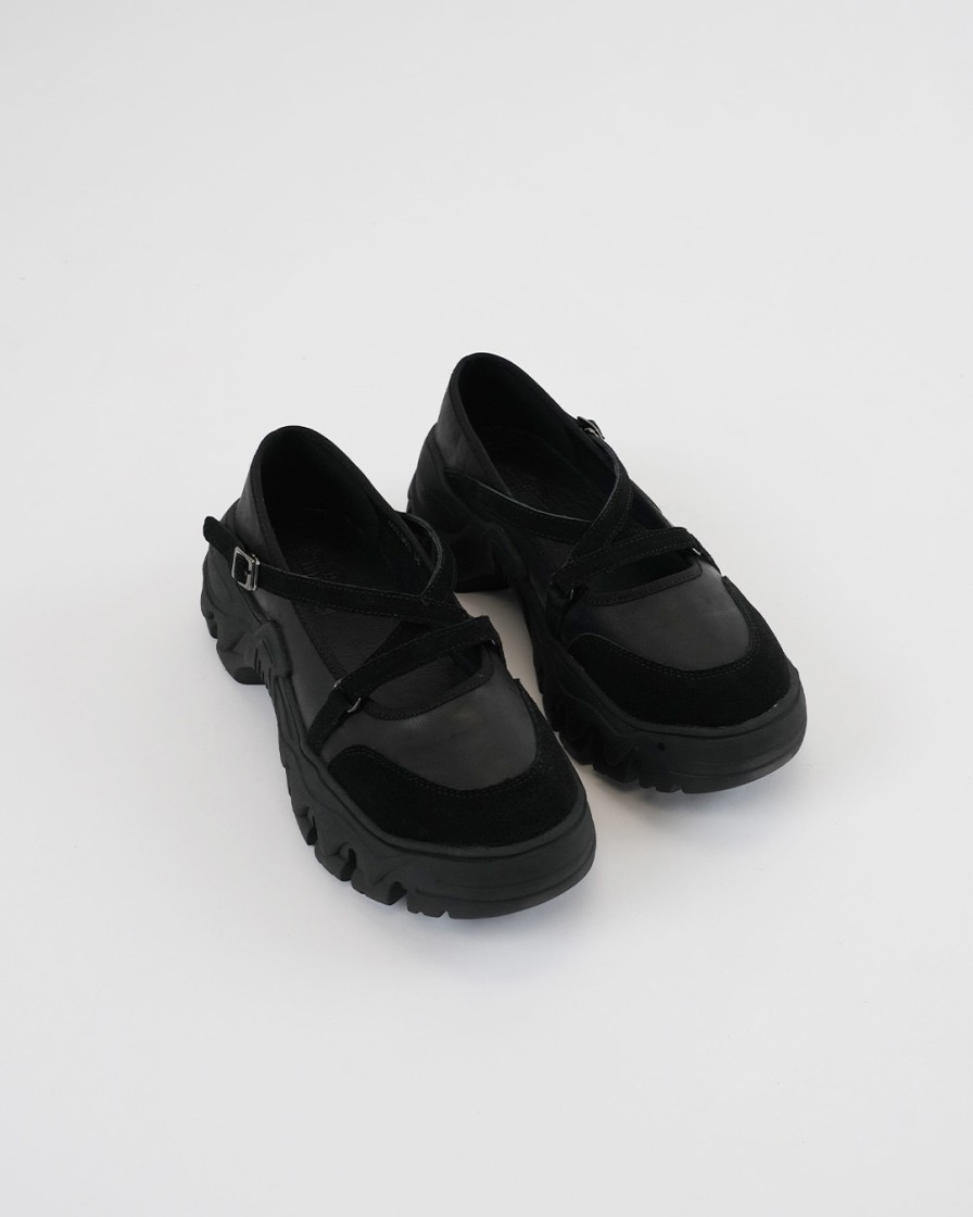 Shoes INTIQUE | Cross Strap Low-Trek Ballerinas